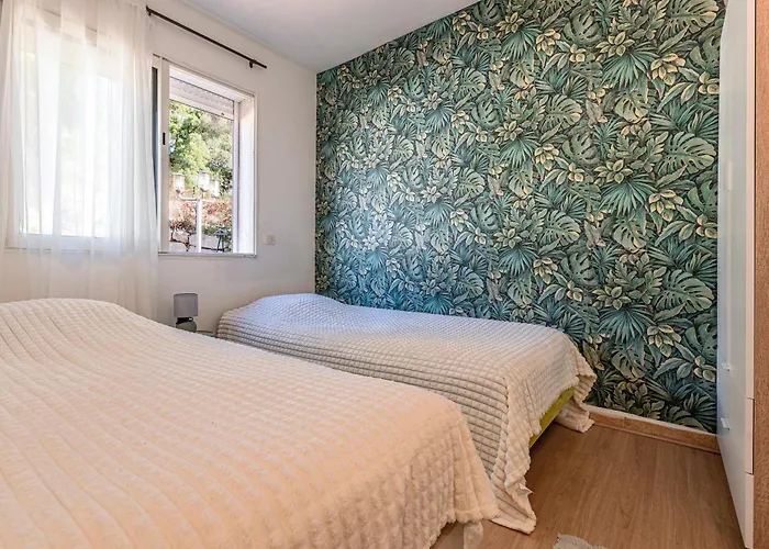 Valle Pace Maria - Piscine Privee بيت للعطل