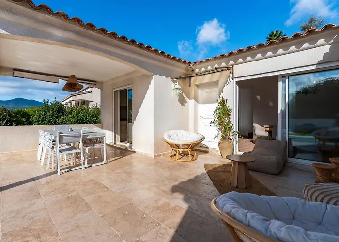 Valle Pace Maria - Piscine Privee بيت للعطل Afa